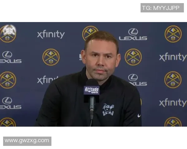 掘金主教练荣获赛季最佳教练称号：荣耀背后的奋斗与智慧